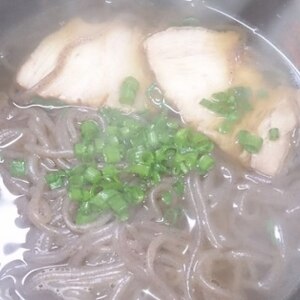 ダイエットにノンオイルしらたきラーメン